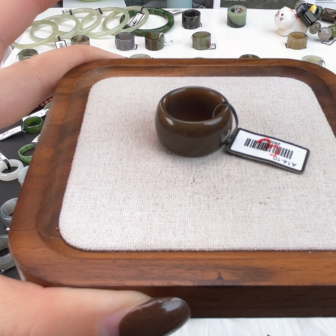 和田玉未镶嵌戒指U126咖糖墩墩17.4不退换