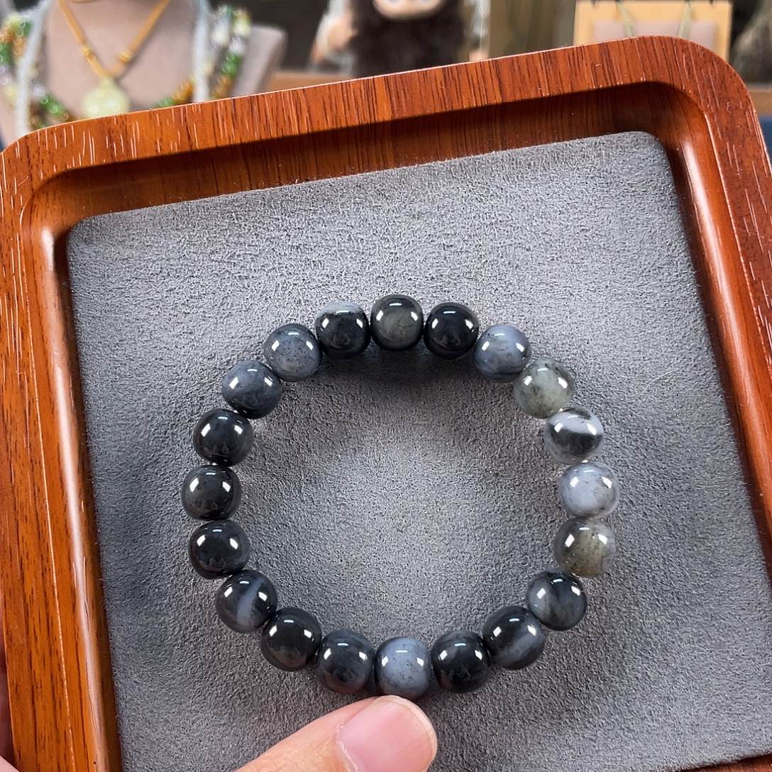 和田玉未镶嵌手串