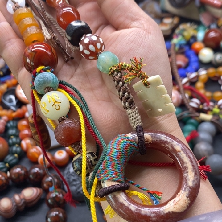 玛瑙/玉髓颈饰未镶嵌