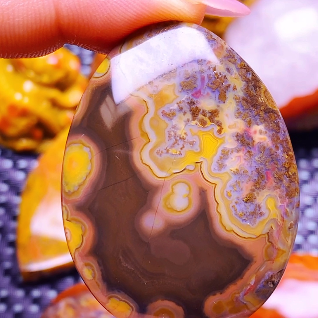 玛瑙/玉髓未镶嵌颈饰