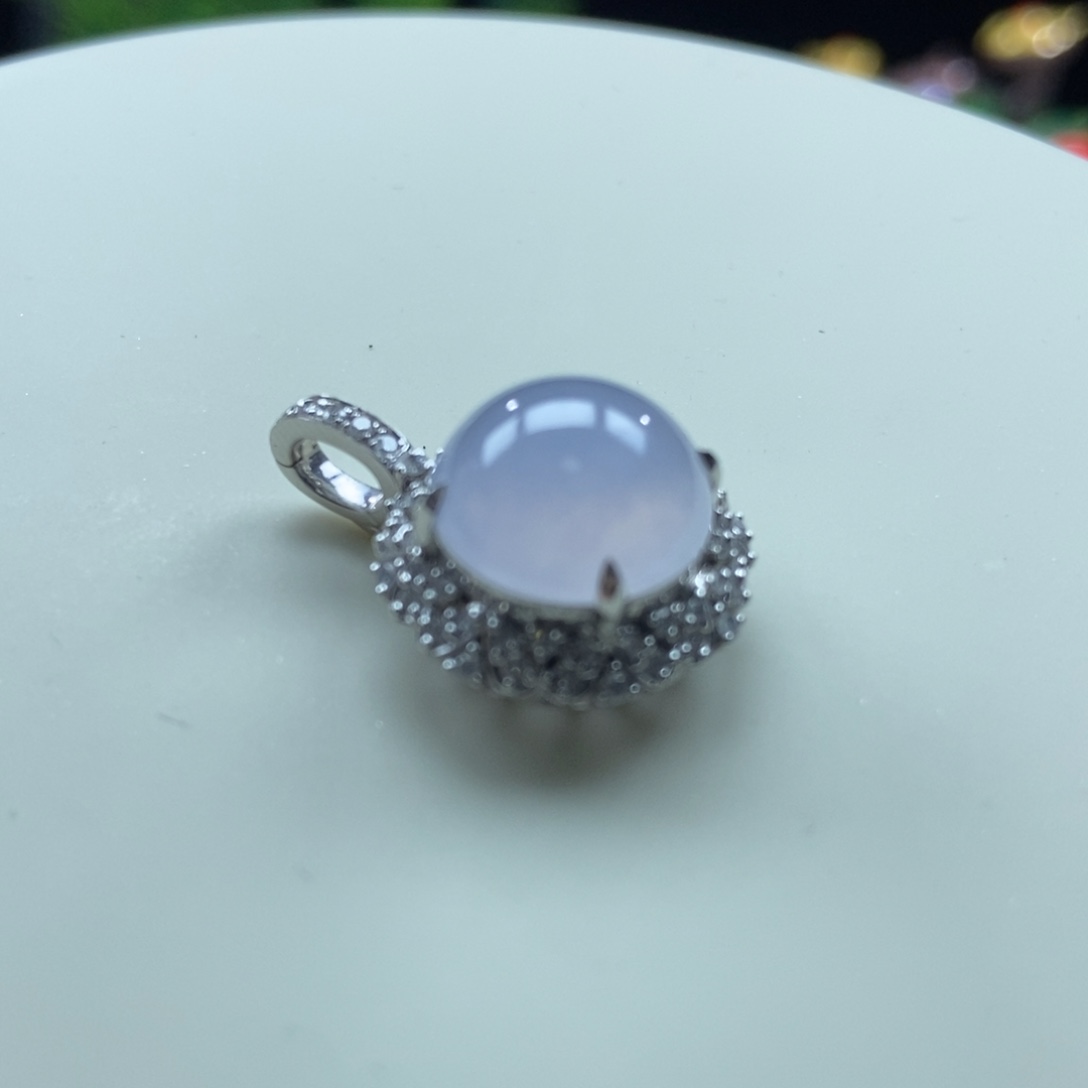 翡翠吊坠(不含链)18K金镶嵌翡翠冰粉吊坠