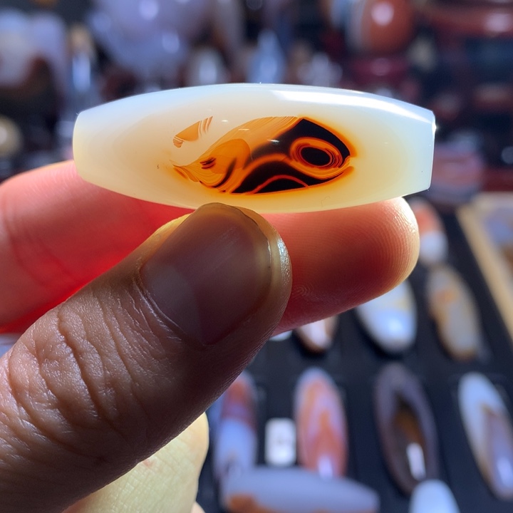 玛瑙/玉髓颈饰未镶嵌伯*
