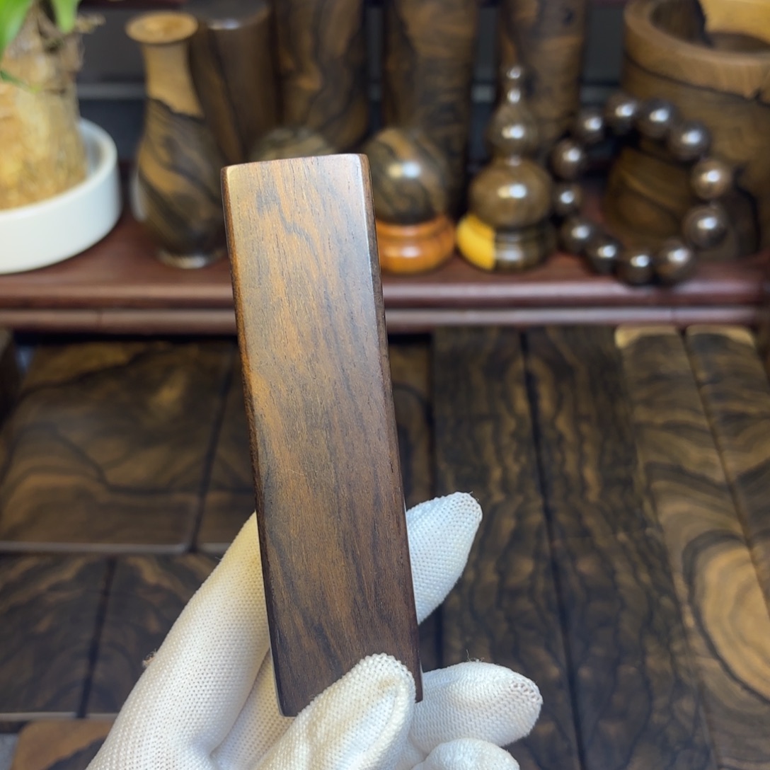 西***天破布木（黑柿木）木料一个