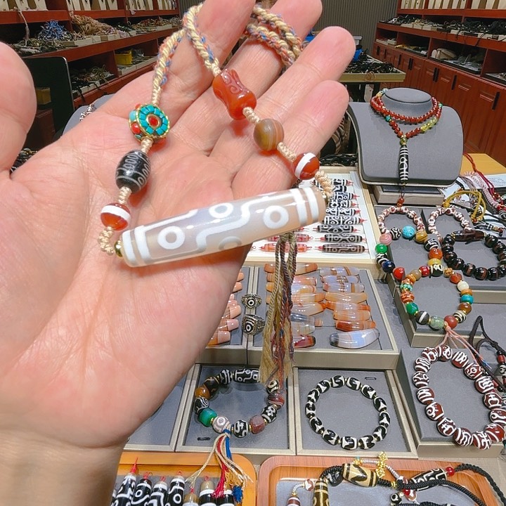 未镶嵌玛瑙/玉髓珠宝奇石