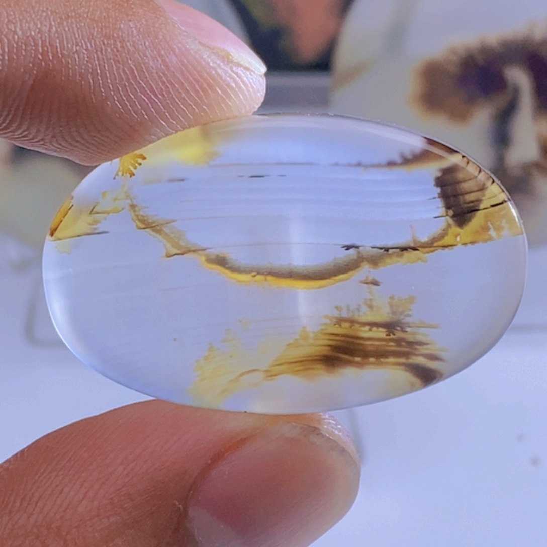 玛瑙/玉髓颈饰未镶嵌