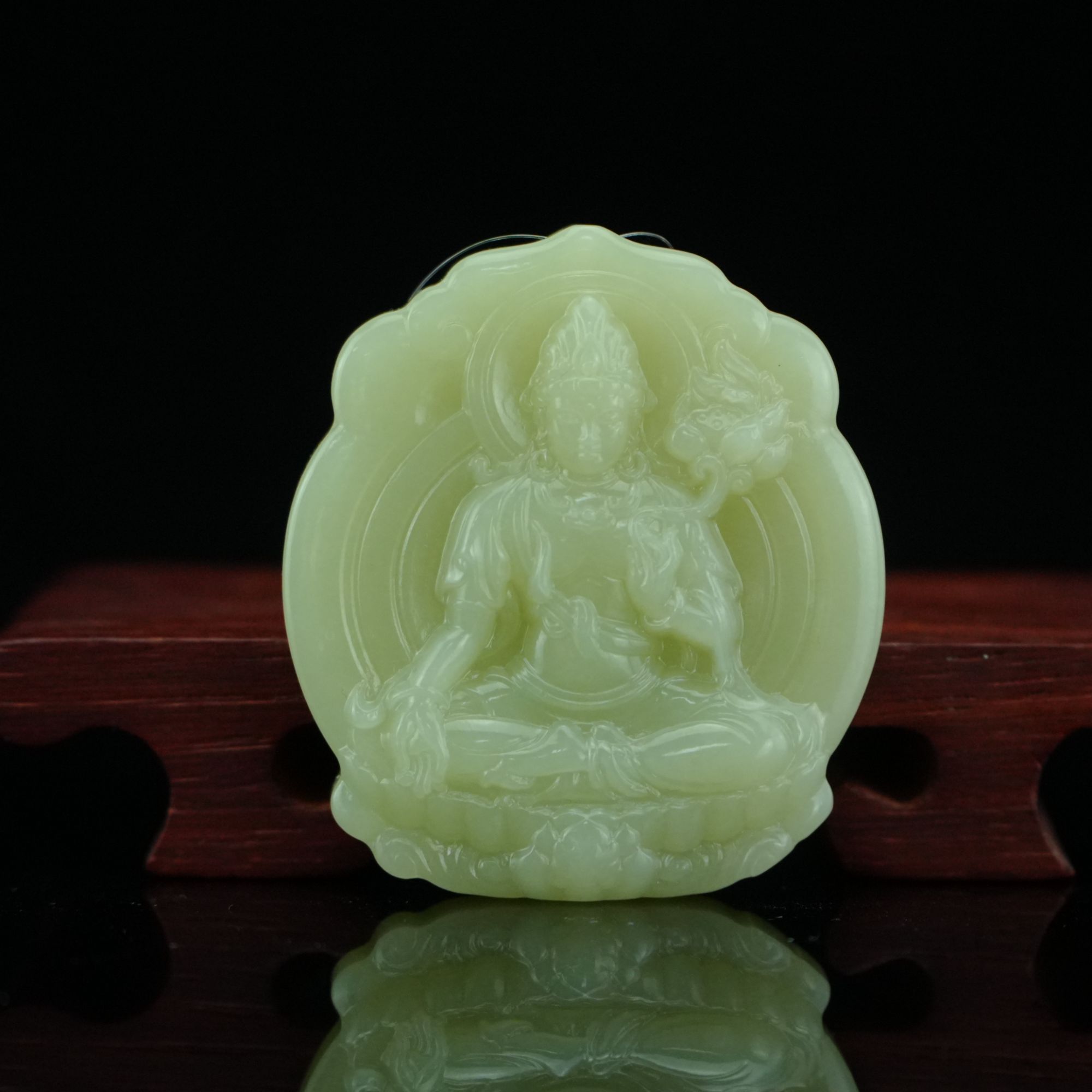 和田玉 持莲观音/朵云轩 AK10084HC 