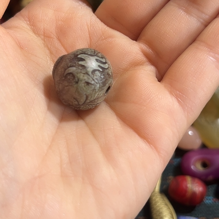 亚***湾琉璃手工艺品欢迎光临