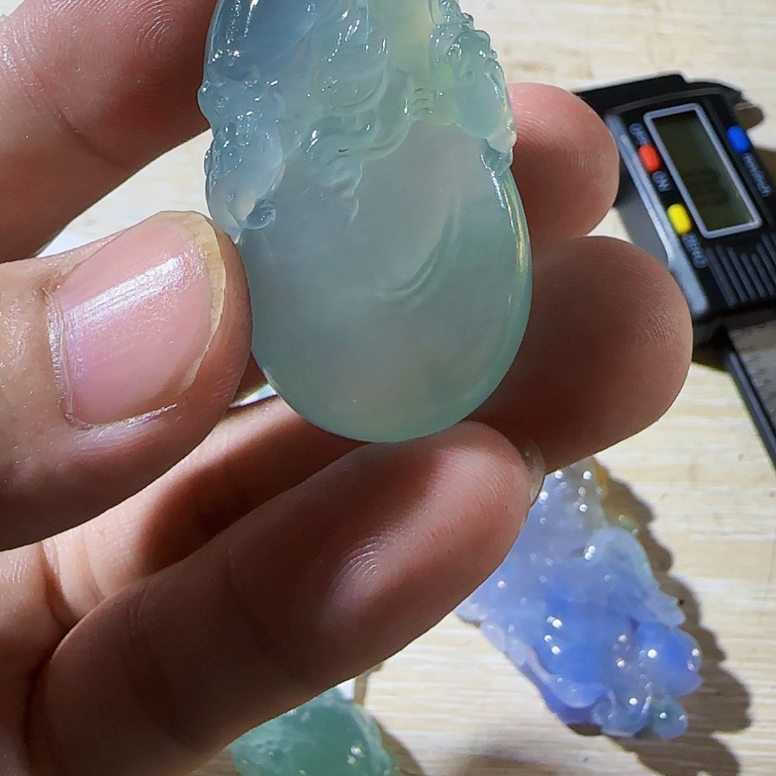 翡翠未镶嵌颈饰缅甸翡翠