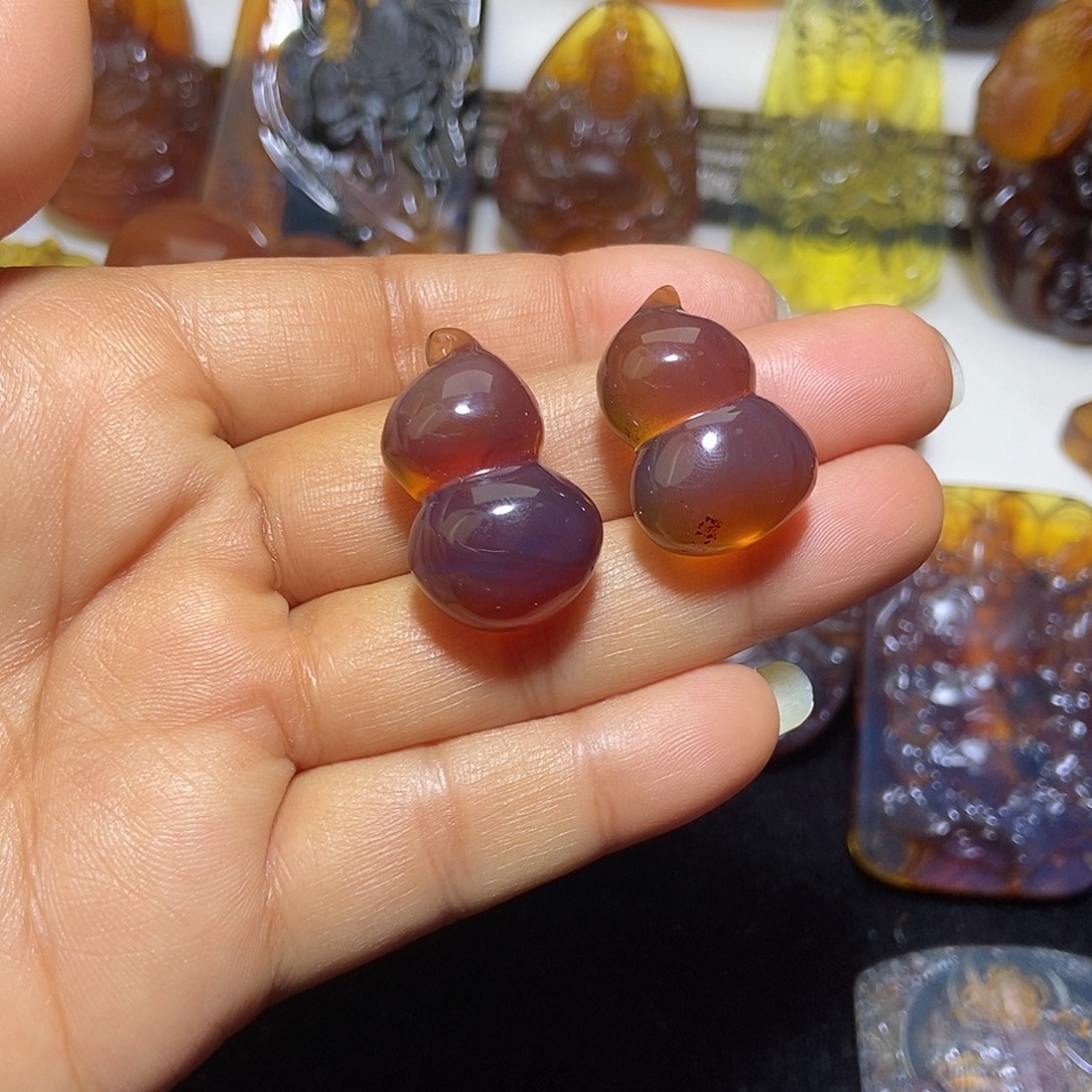 琥珀未镶嵌颈饰缅甸天然琥珀吊坠