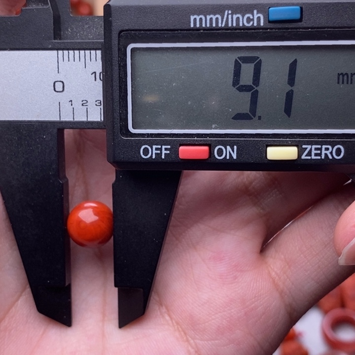 南红玛瑙配饰未镶嵌微微瑕不明显