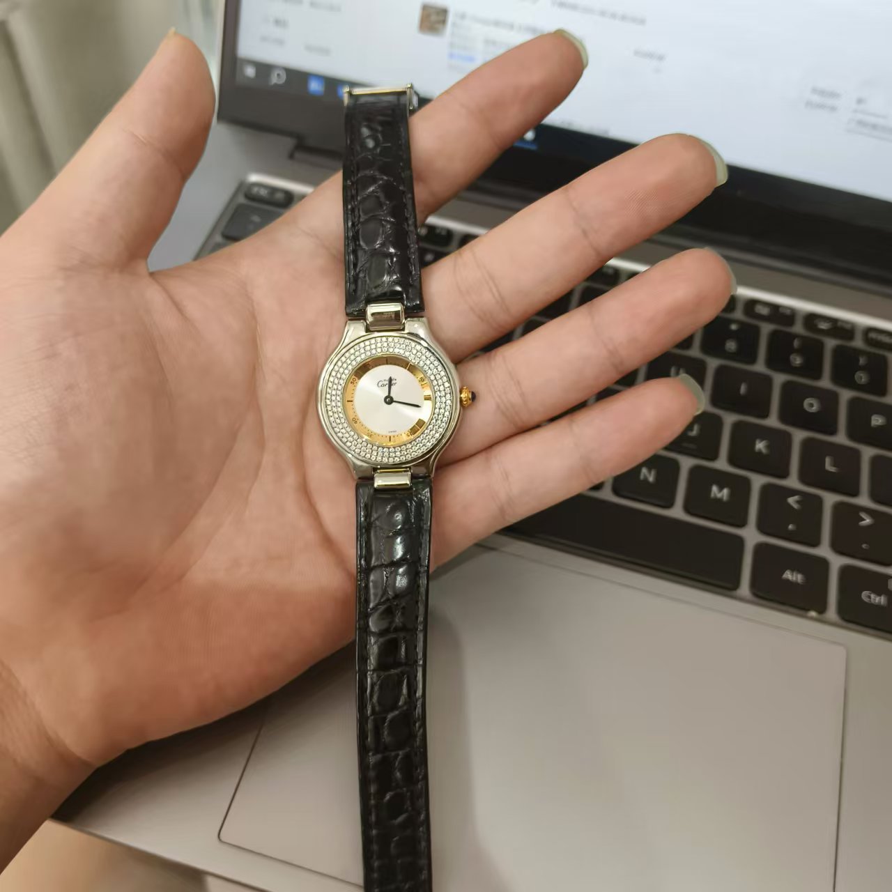 95新 Cartier/卡地亚 石英腕表/后镶钻/023