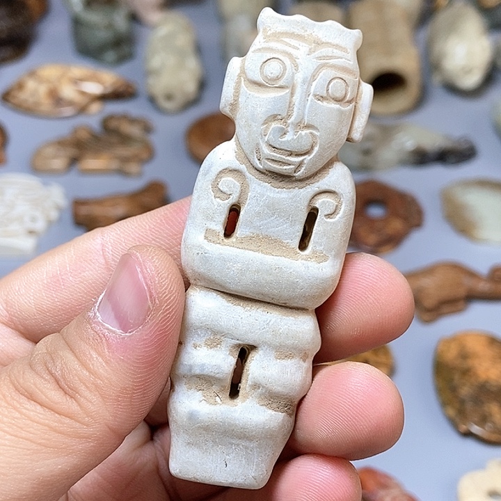 和田玉未镶嵌颈饰8