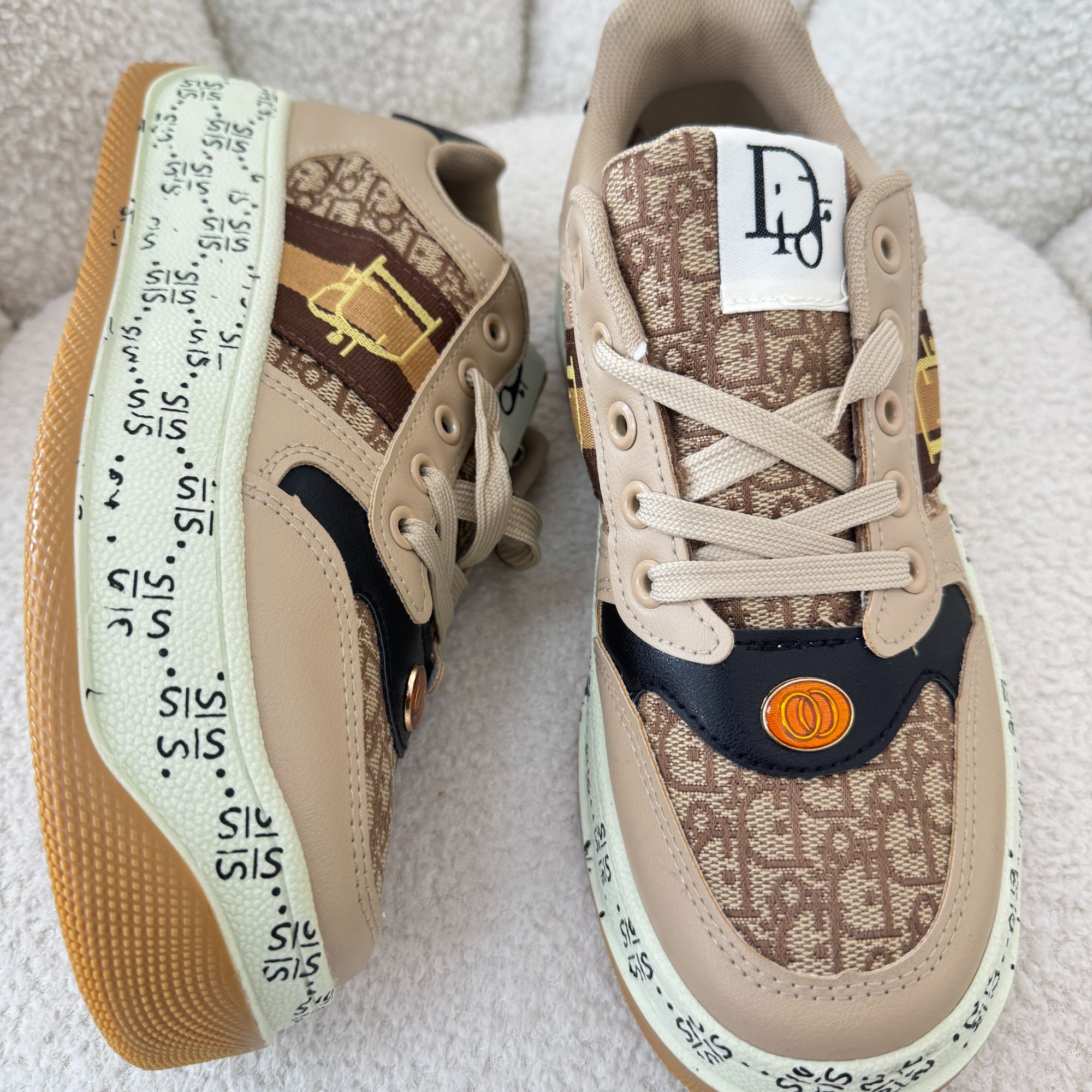 新款棕色厚底时尚潮流花纹胖丁板鞋运动鞋休闲鞋