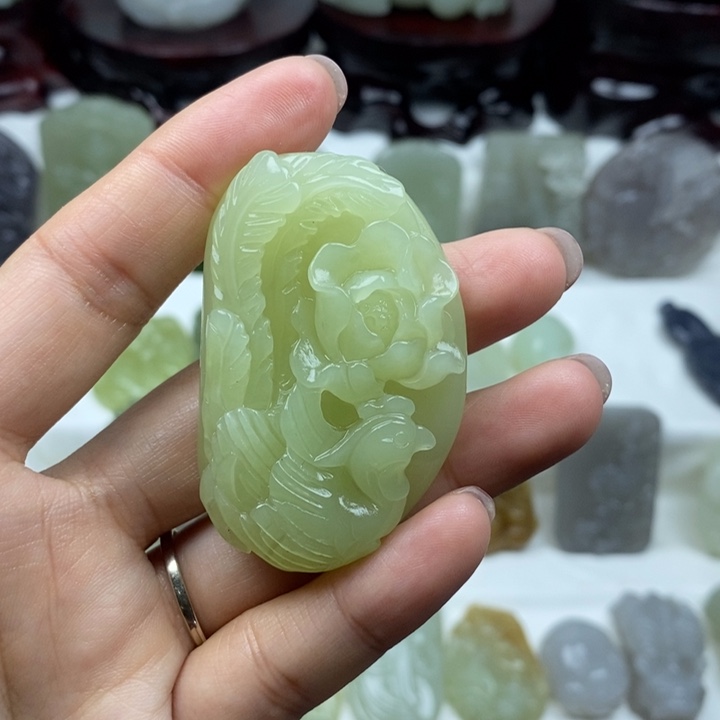 和田玉（碧玉）未镶嵌颈饰86