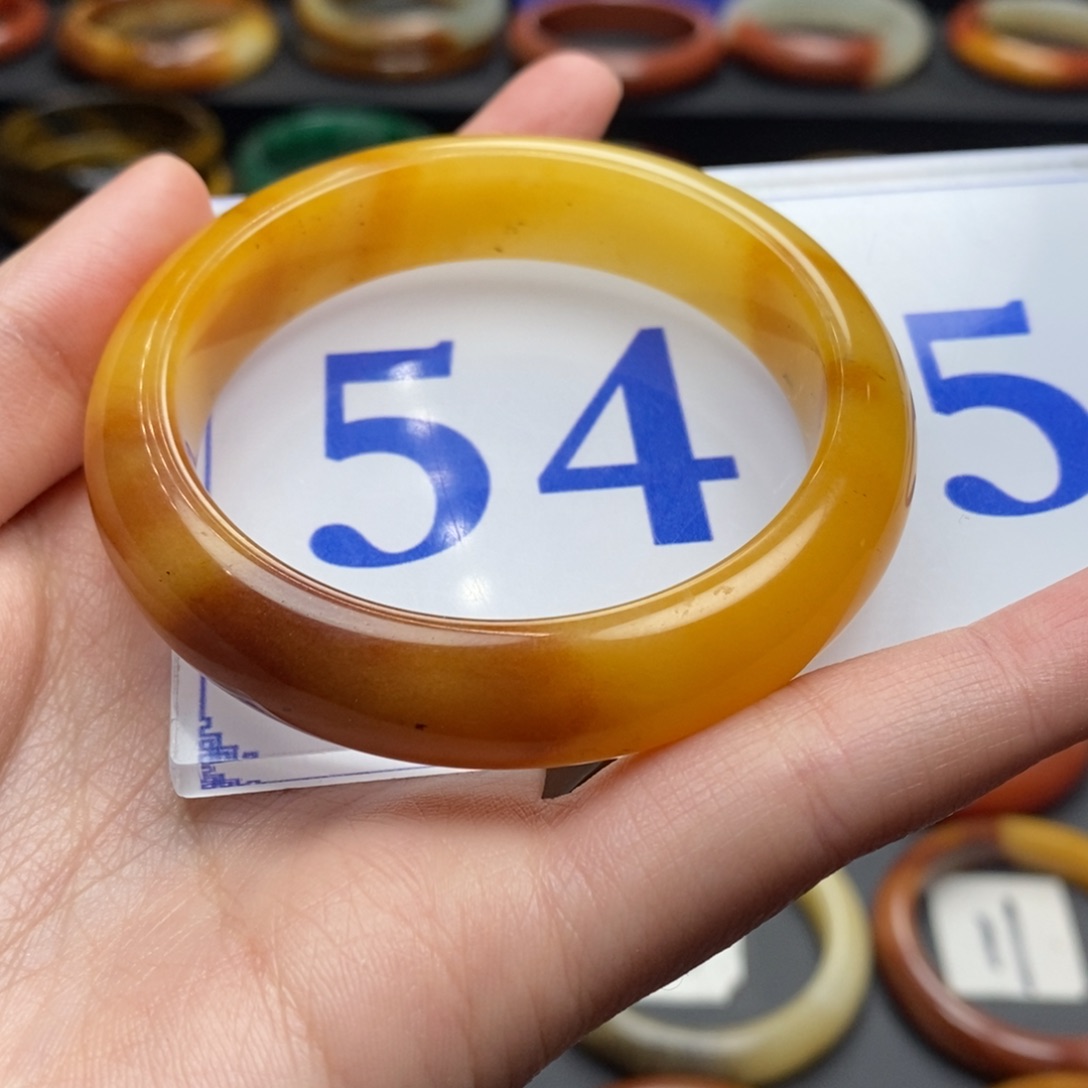 石英质玉（黄龙玉）手镯未镶嵌