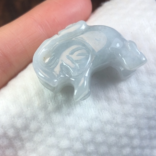 翡翠未镶嵌颈饰缅甸A货，每天下午1点半开播