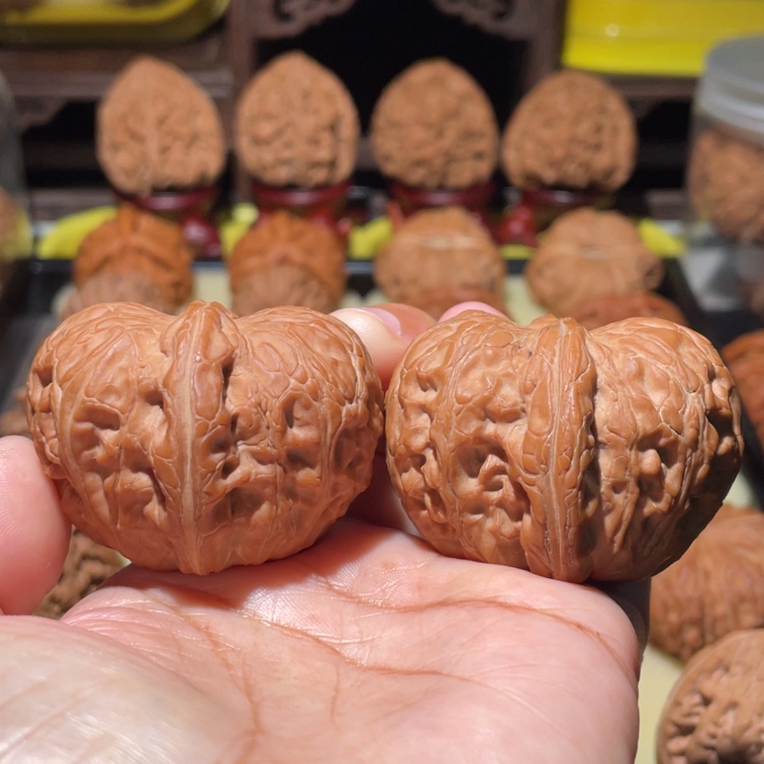 文玩核桃吊坠文玩核桃元宝46