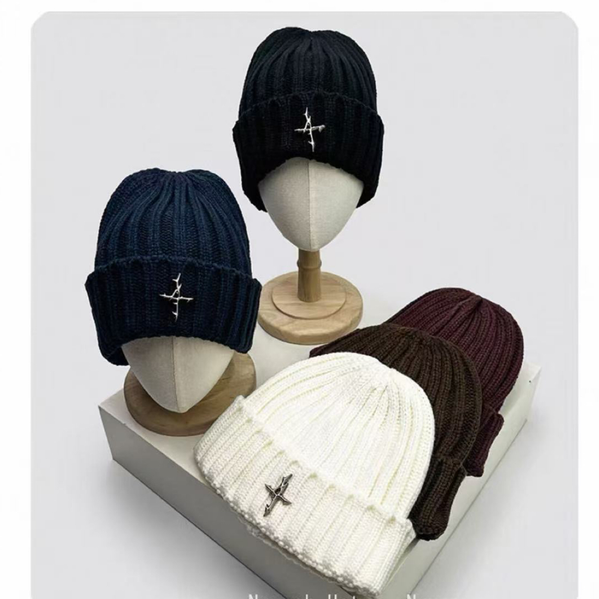 秋冬新款美式金属荆棘十字架针织帽子男女保暖个性街头时尚套头帽