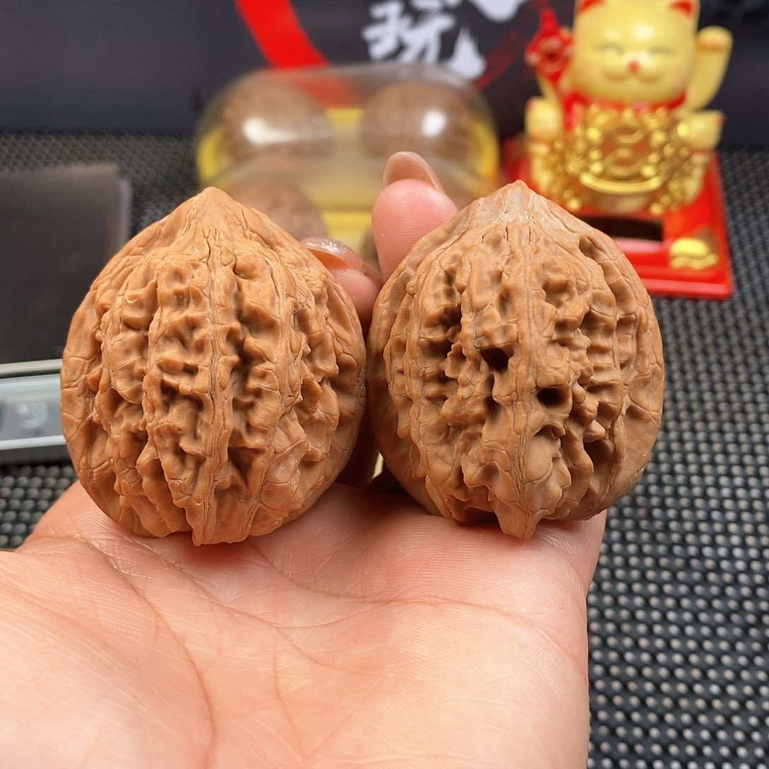 文玩核桃吊坠42➕大沽石60克