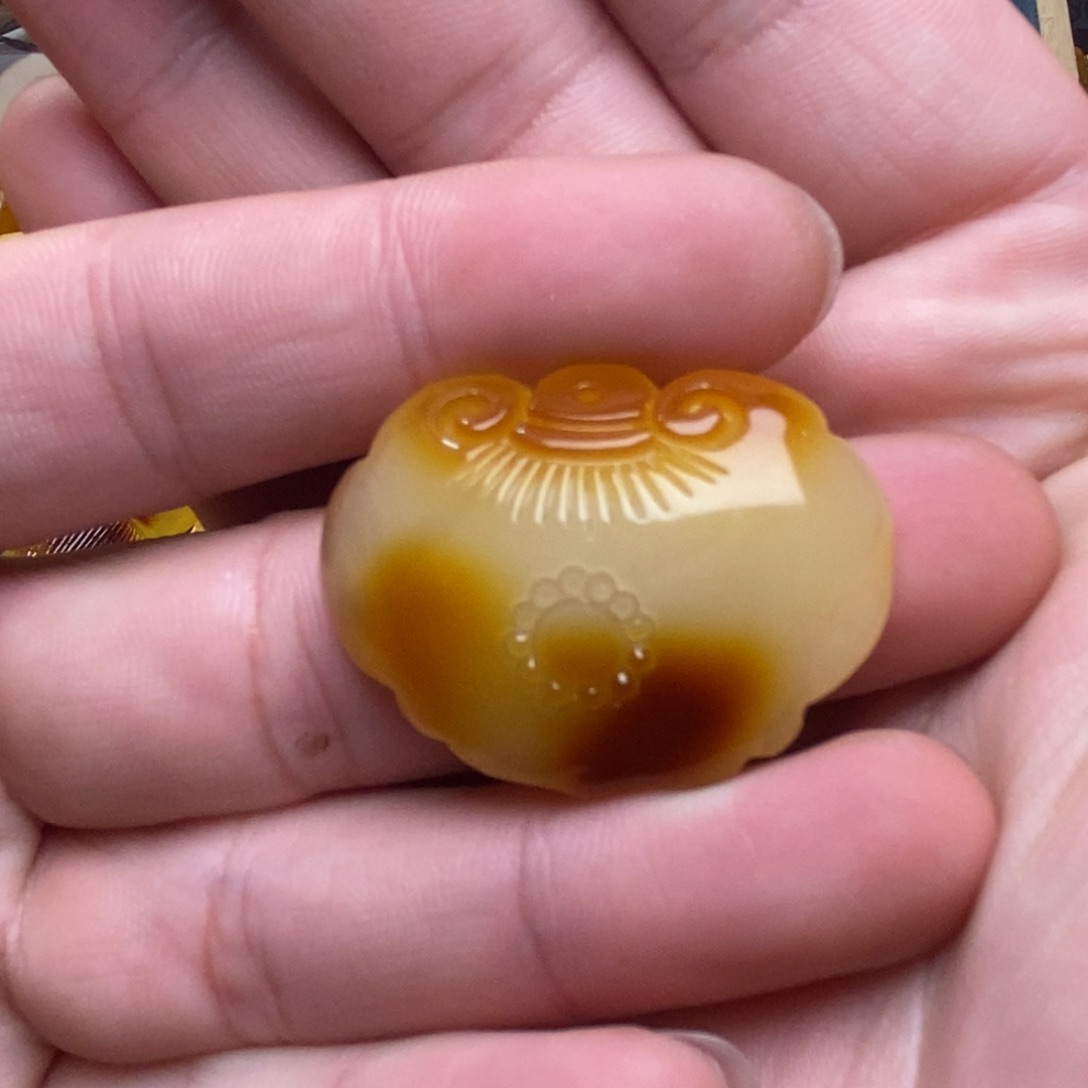 琥珀未镶嵌裸石蜜蜡