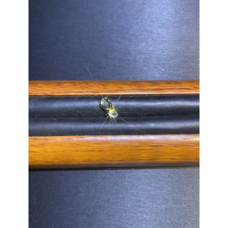 a10081黄色六爪小吊坠多样发