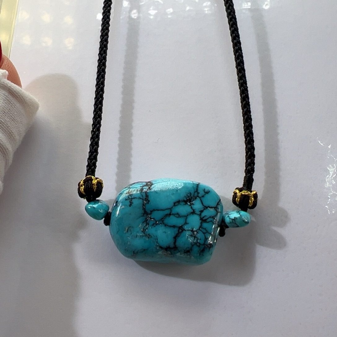 绿松石未镶嵌挂件