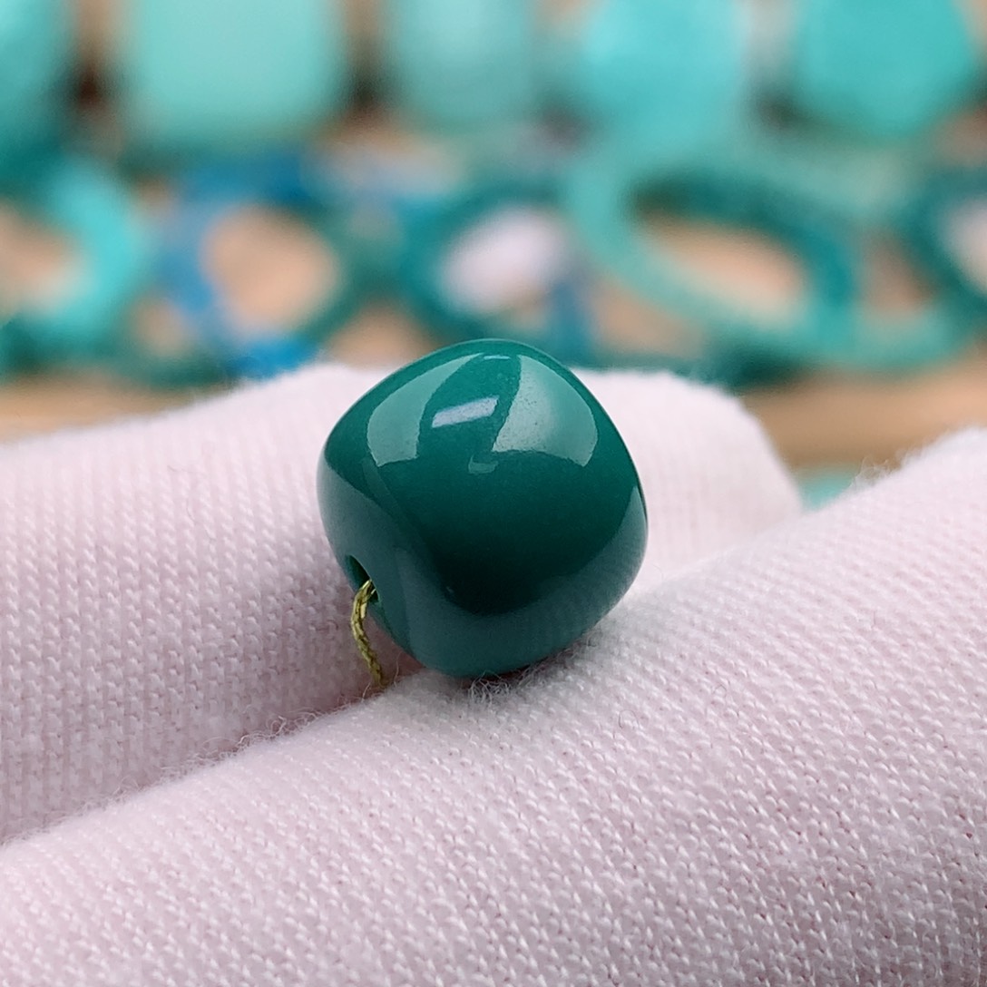 绿松石珠宝奇石未镶嵌9.8✖️8.8mm