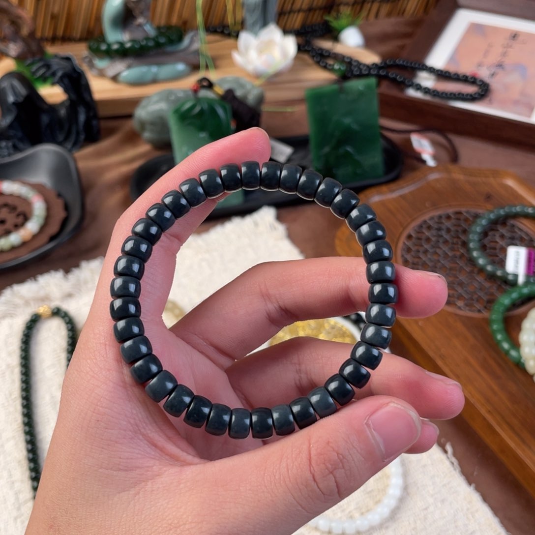 未镶嵌手串和田玉