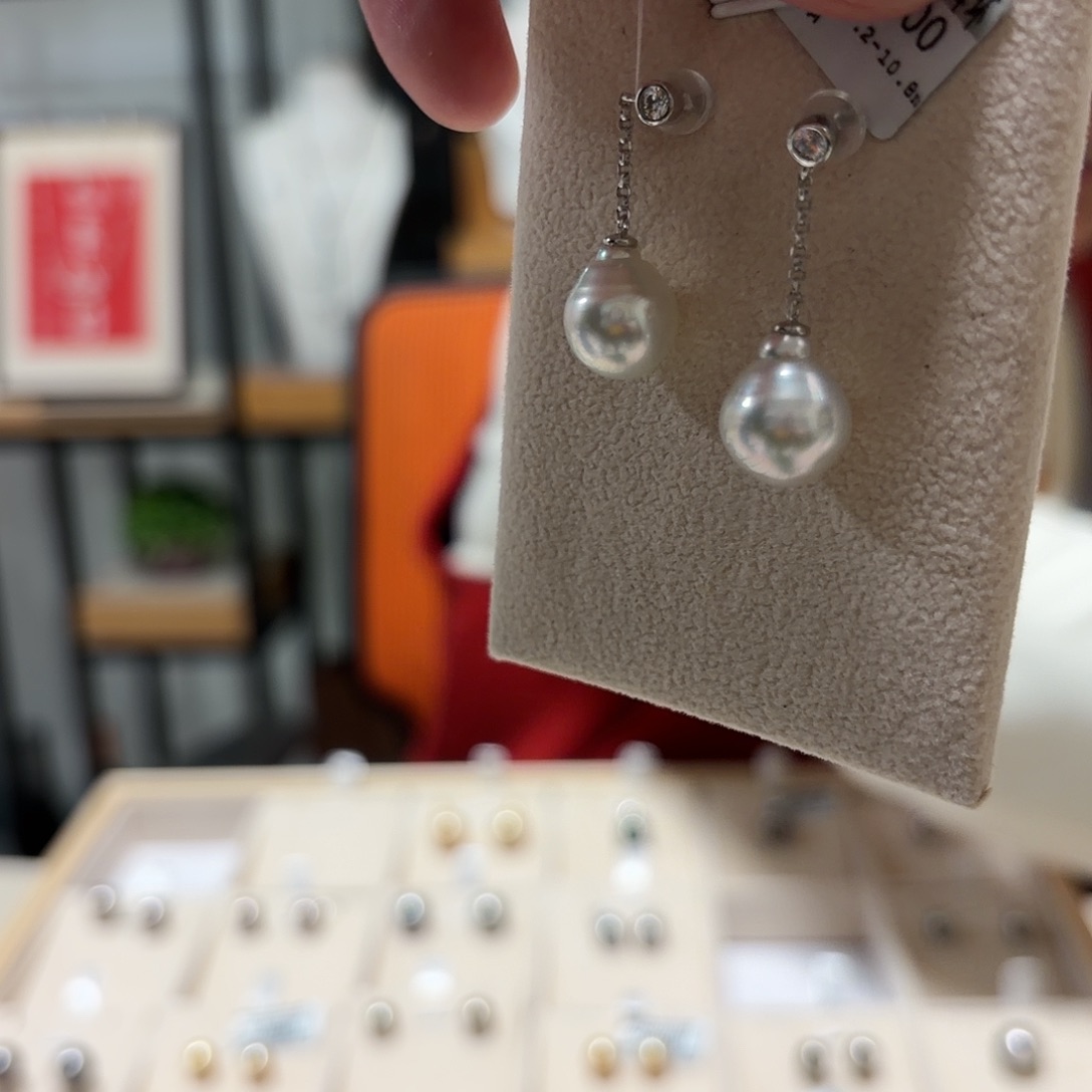 银S925镶嵌海水珍珠耳钉