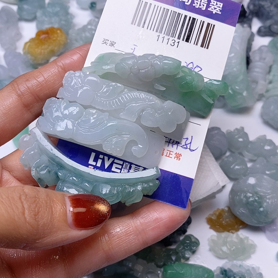 王***文定制翡翠未镶嵌翡翠