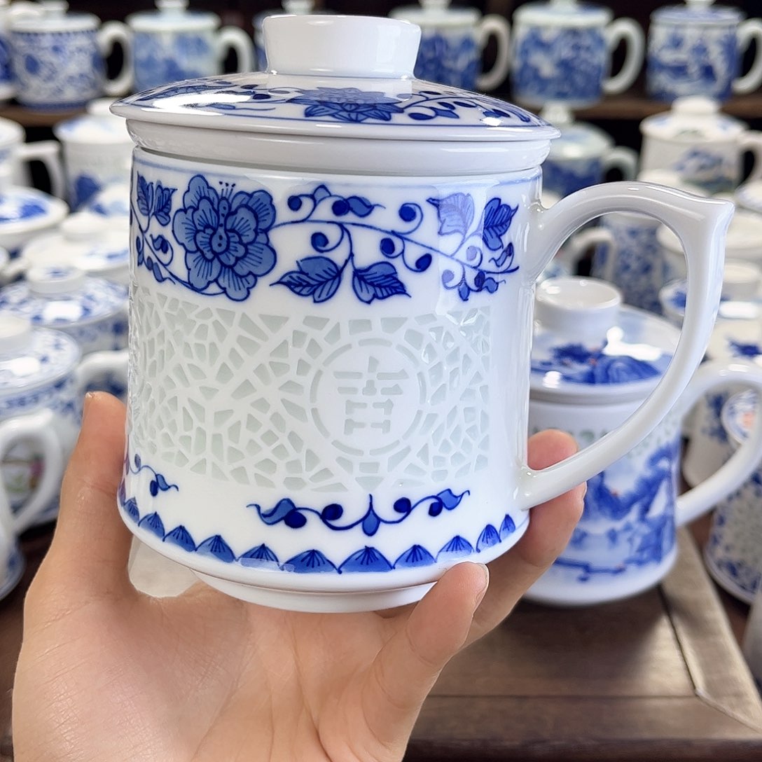 住***边景德镇陶瓷马克杯带盖