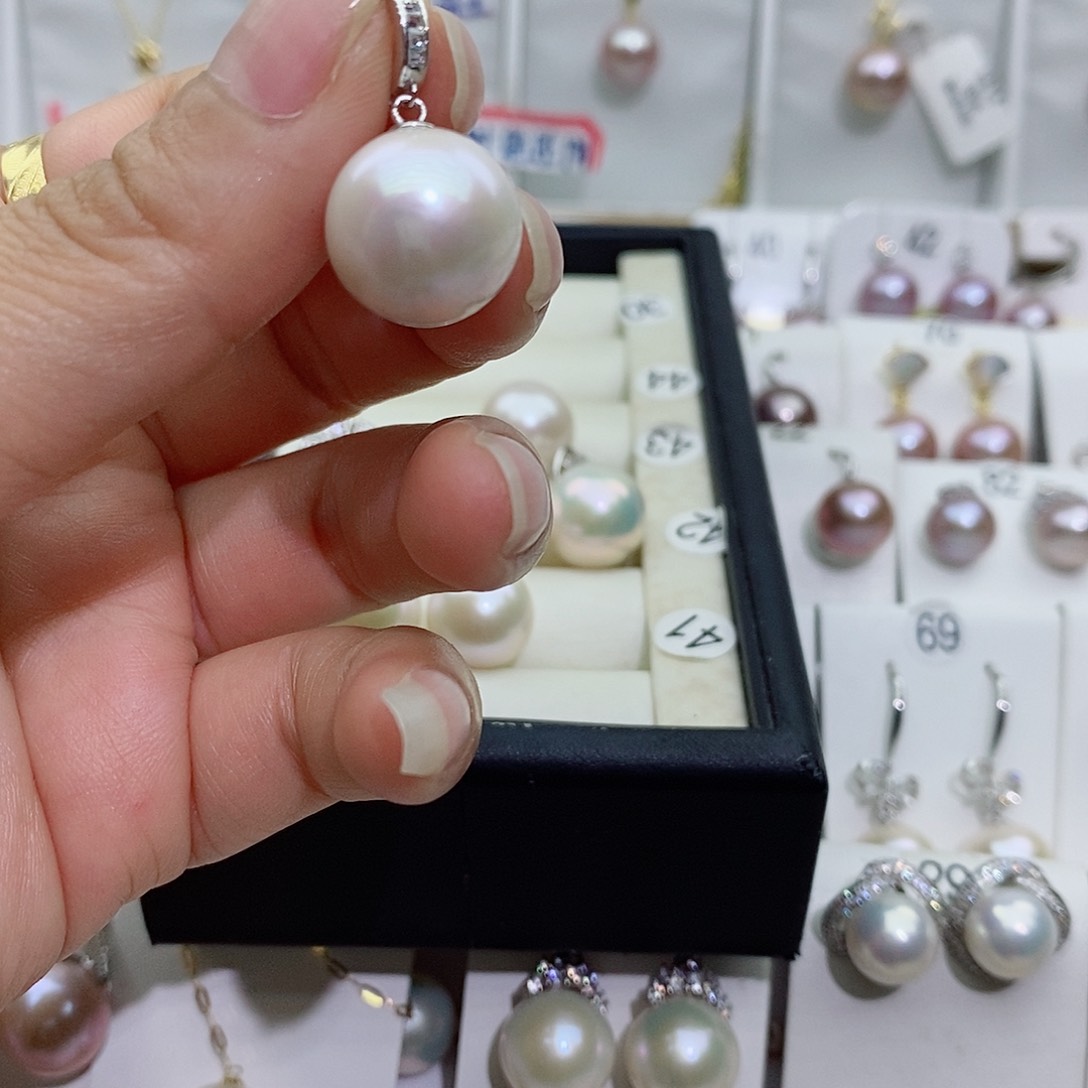 淡水珍珠银S925镶嵌吊坠(赠链)没***贝