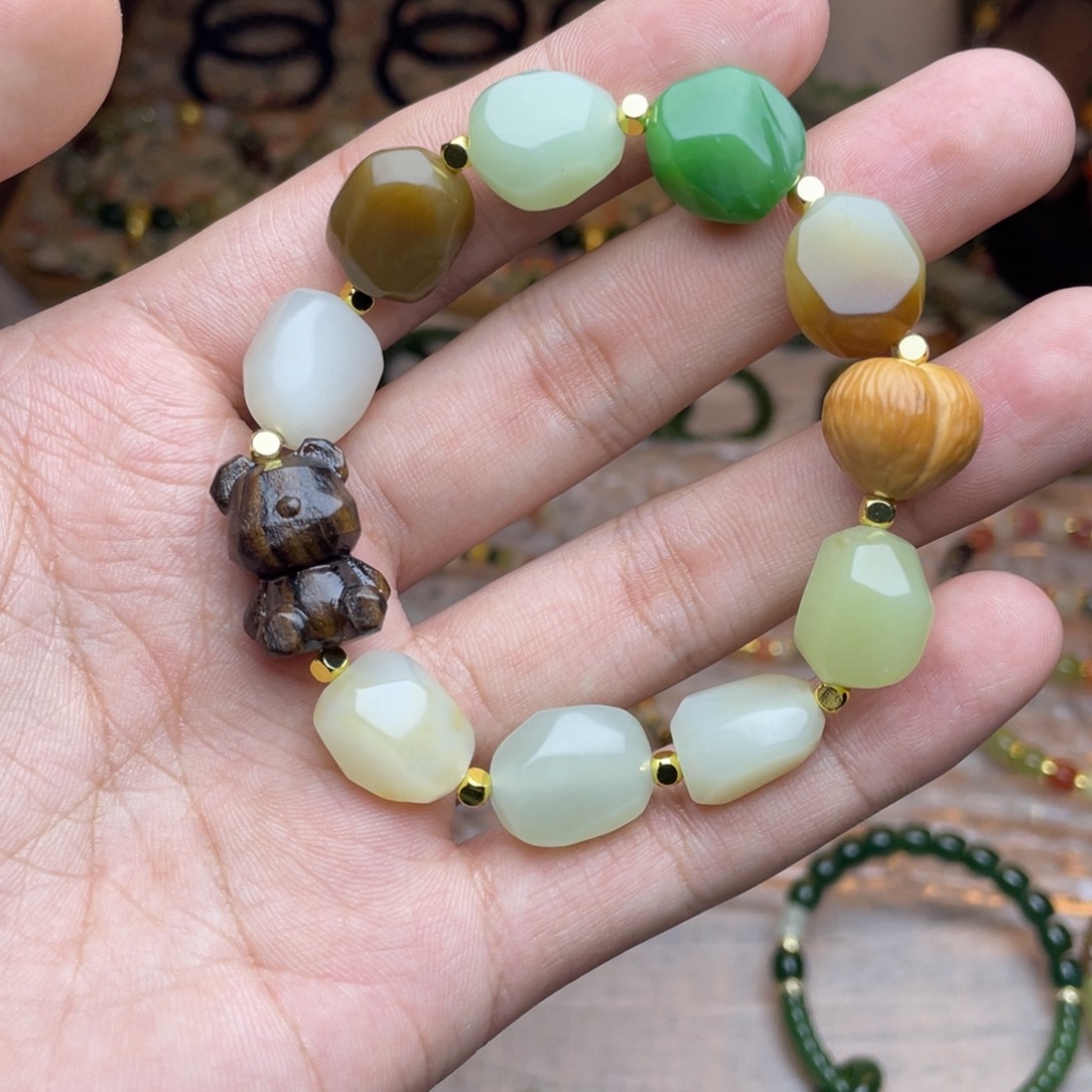 和田玉未镶嵌手链