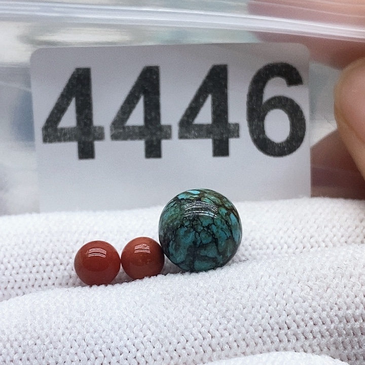 南红玛瑙未镶嵌颈饰