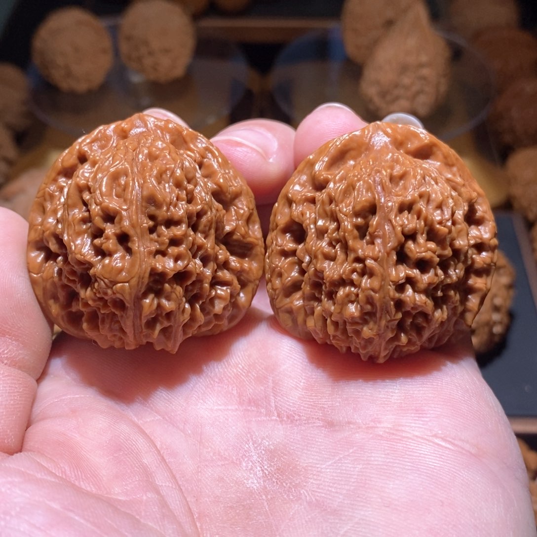 文玩核桃吊坠南疆石