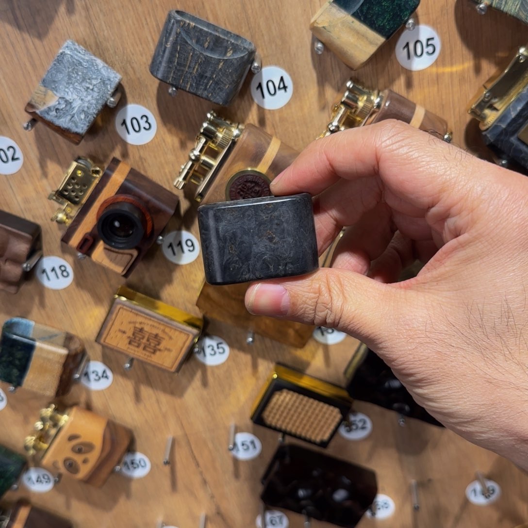 哈***嗝明铬原木定制文创伴手礼