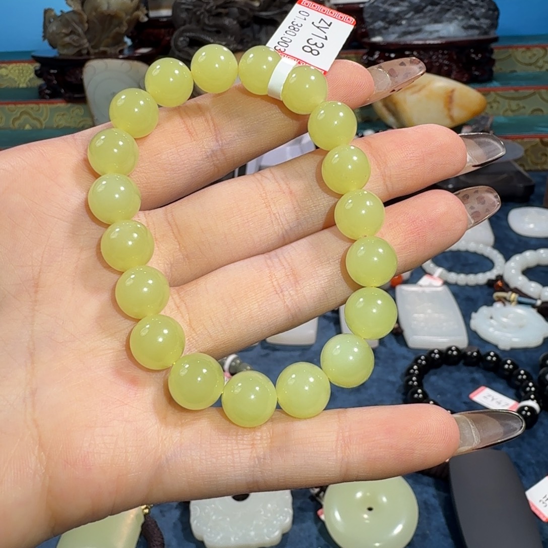 和田玉未镶嵌手串