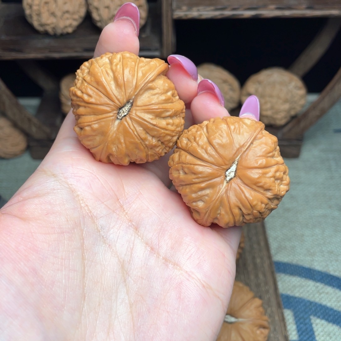 文玩核桃把件溜*40南瓜墩
