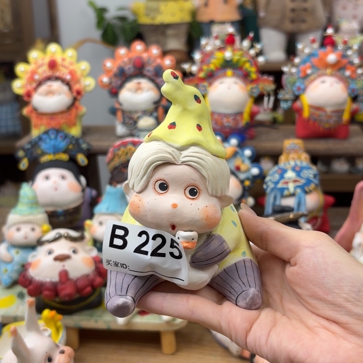 A****摆件手捏陶艺摆件