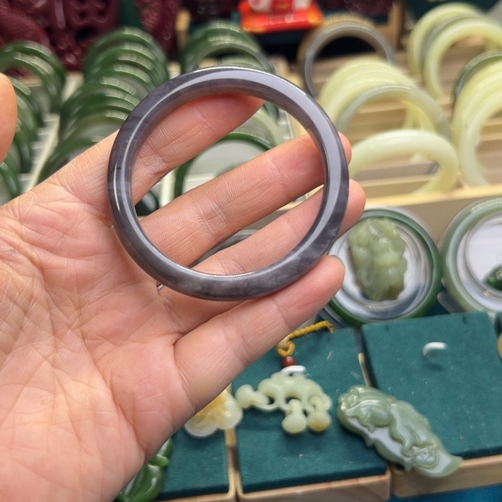和田玉手镯未镶嵌53.3圈围004