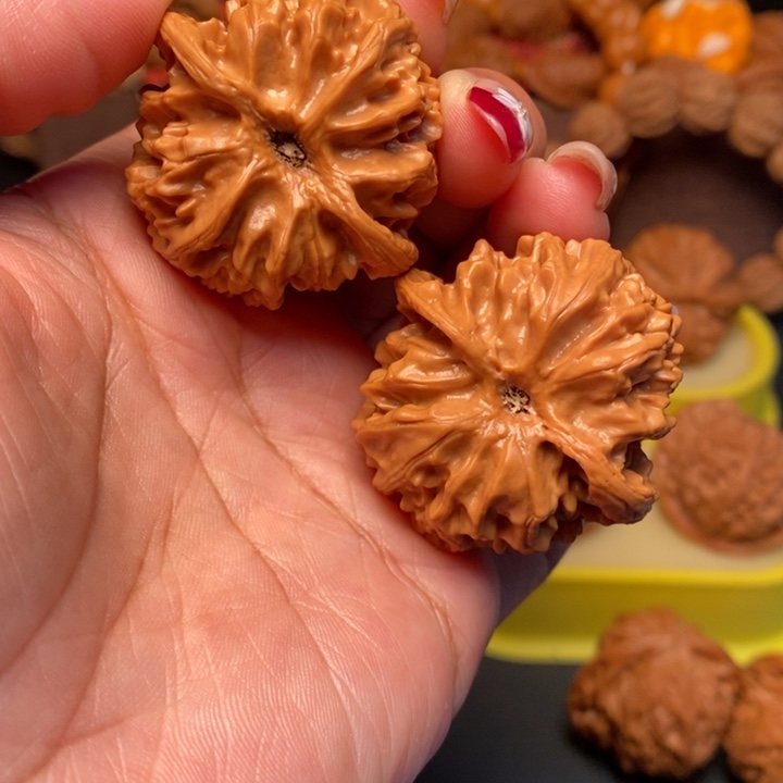 文玩核桃吊坠40全品苹果园