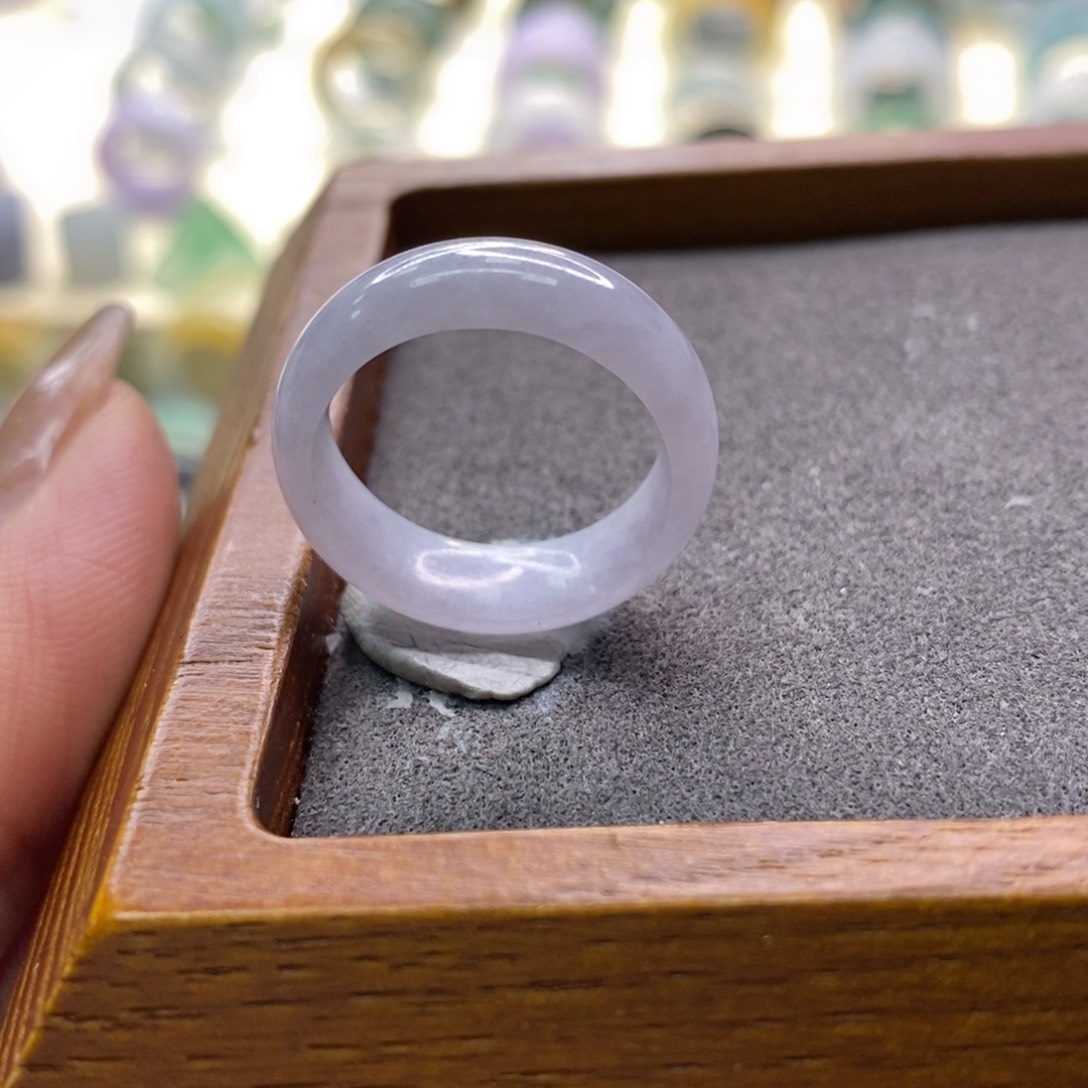 翡翠戒指未镶嵌戒指