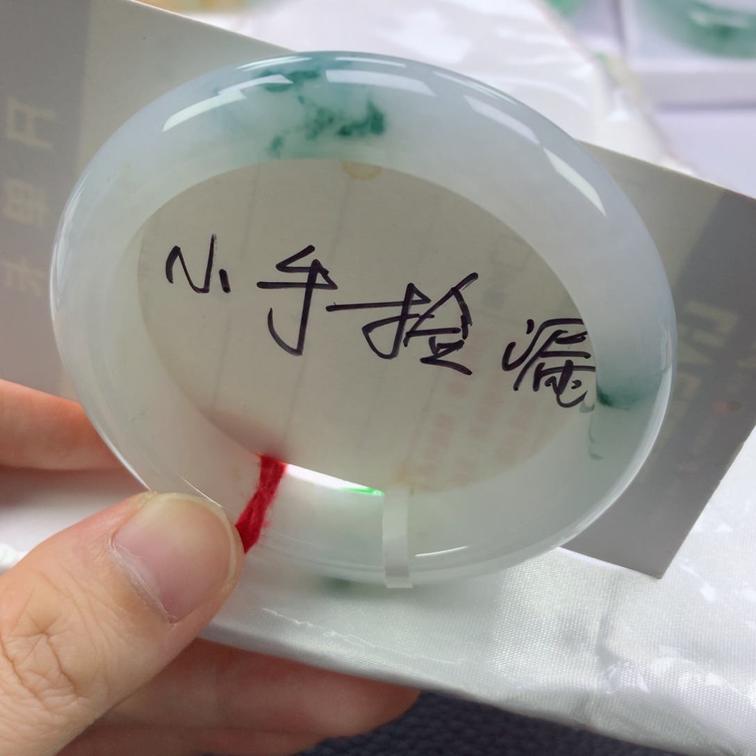 翡翠手镯未镶嵌缅甸天然翡翠手镯51.7