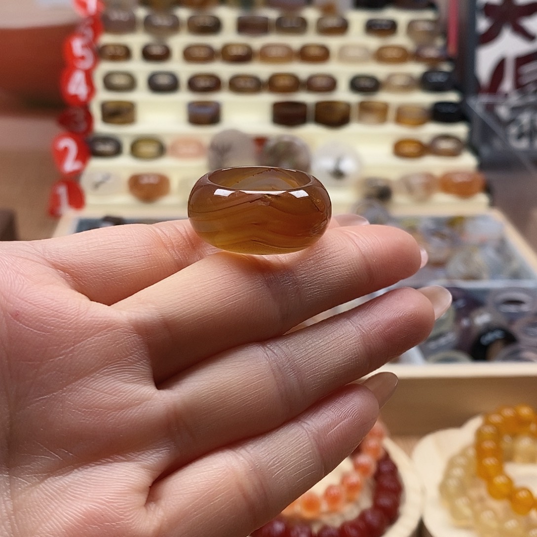 喵***妙玛瑙/玉髓未镶嵌戒指
