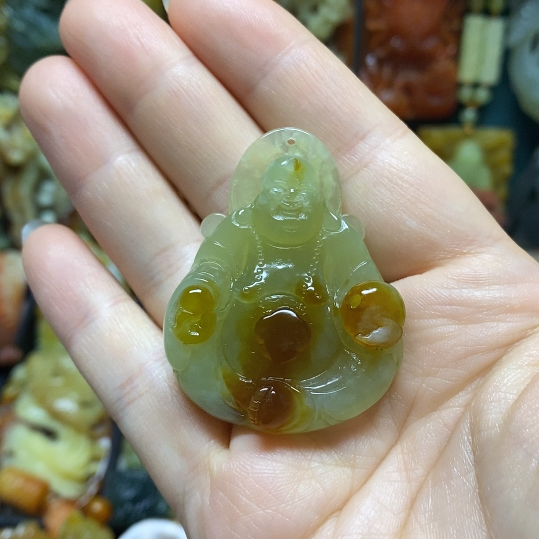 岫玉未镶嵌吊坠(赠链)