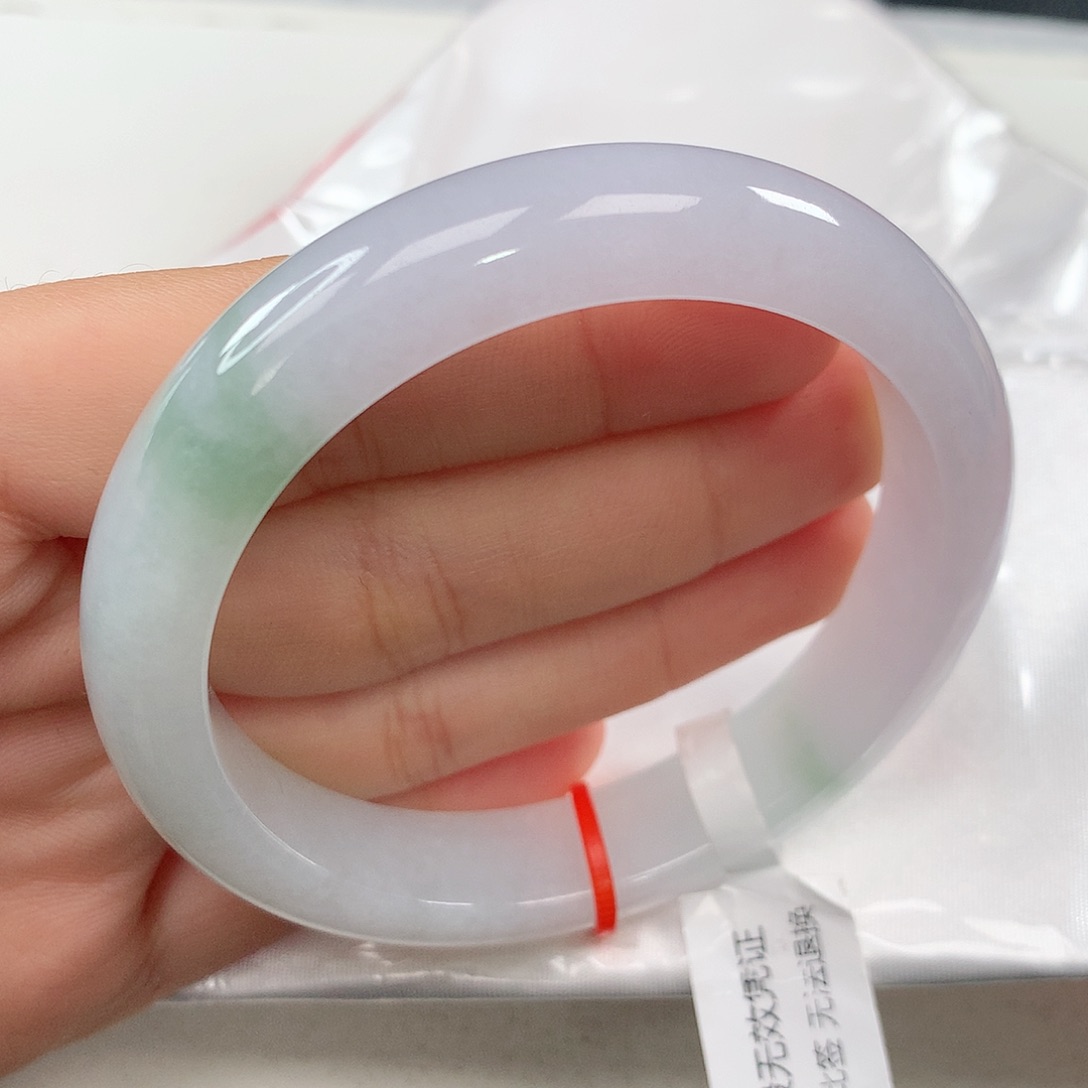 翡翠手镯未镶嵌 正圈①⑥④