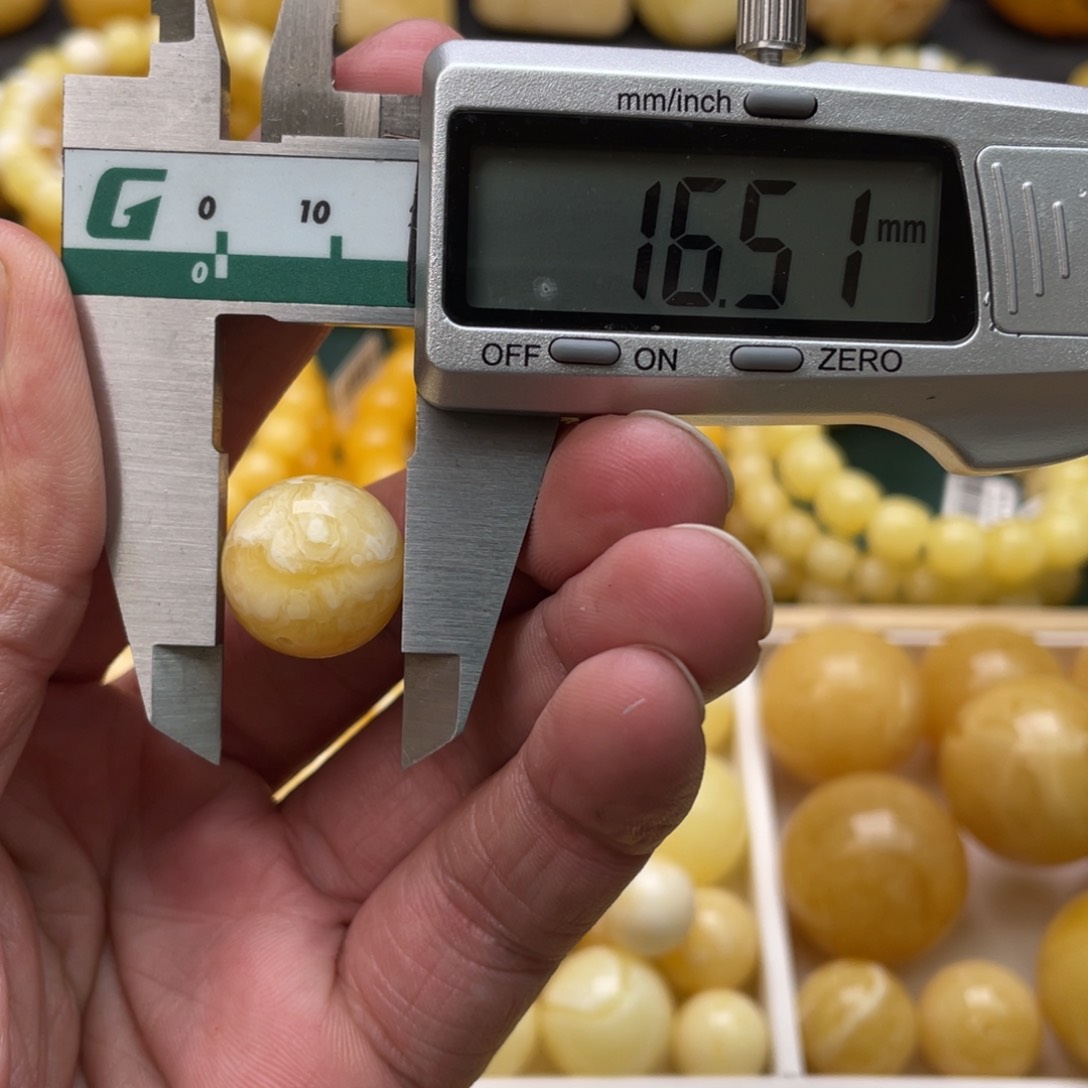 蜜蜡珠宝奇石未镶嵌微瑕