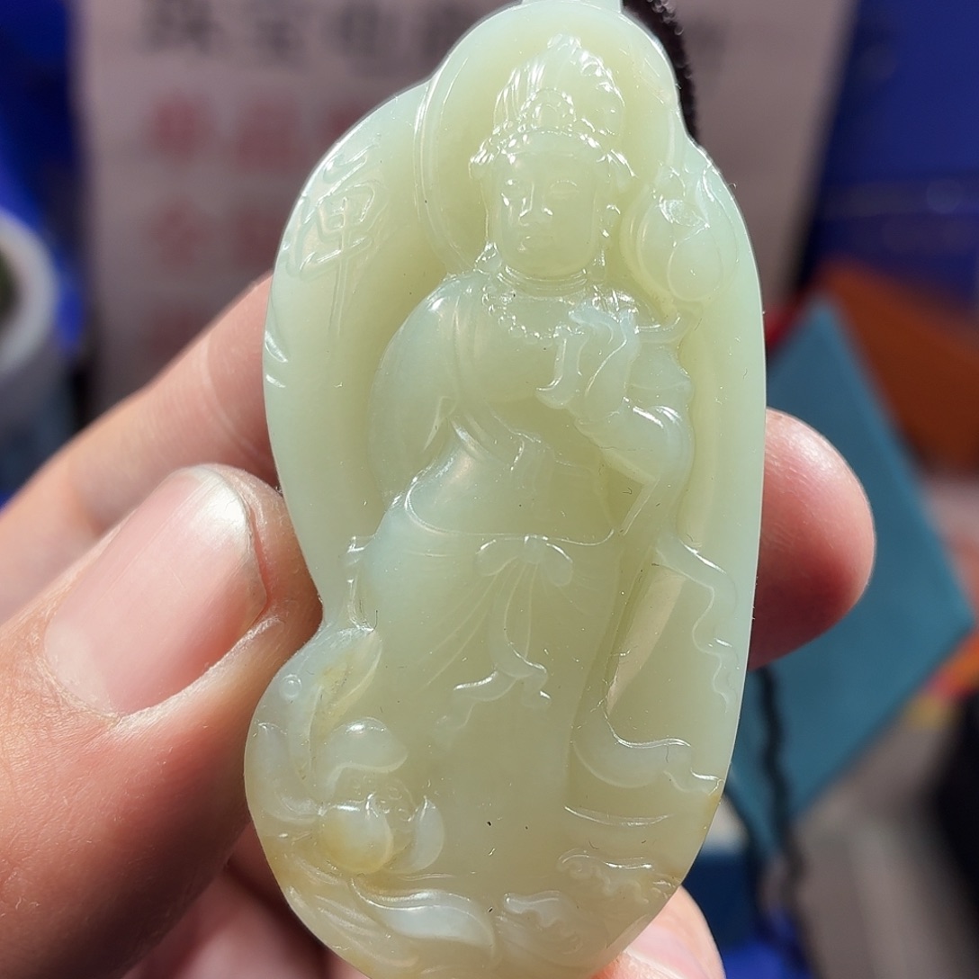 和田玉（糖玉）未镶嵌颈饰