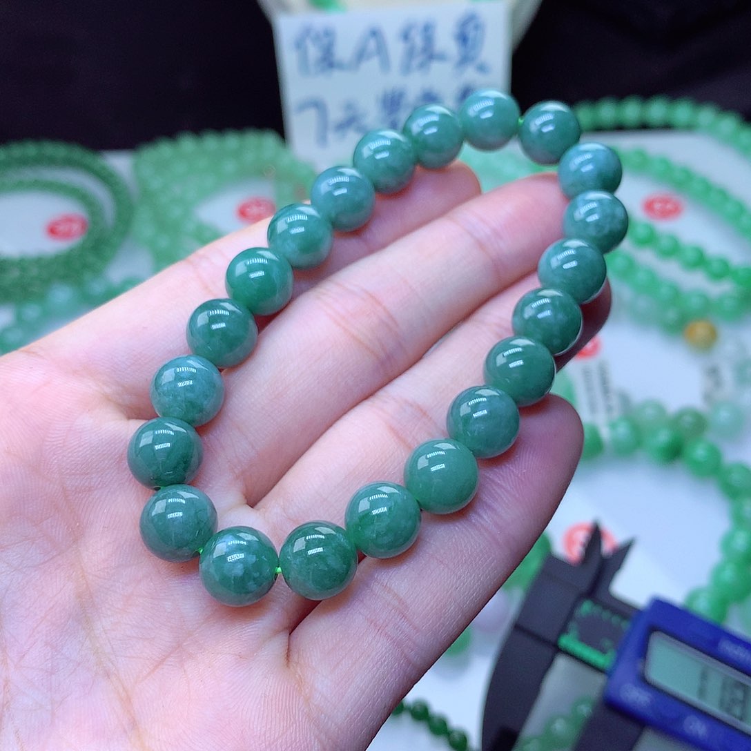 翡翠毛衣链未镶嵌