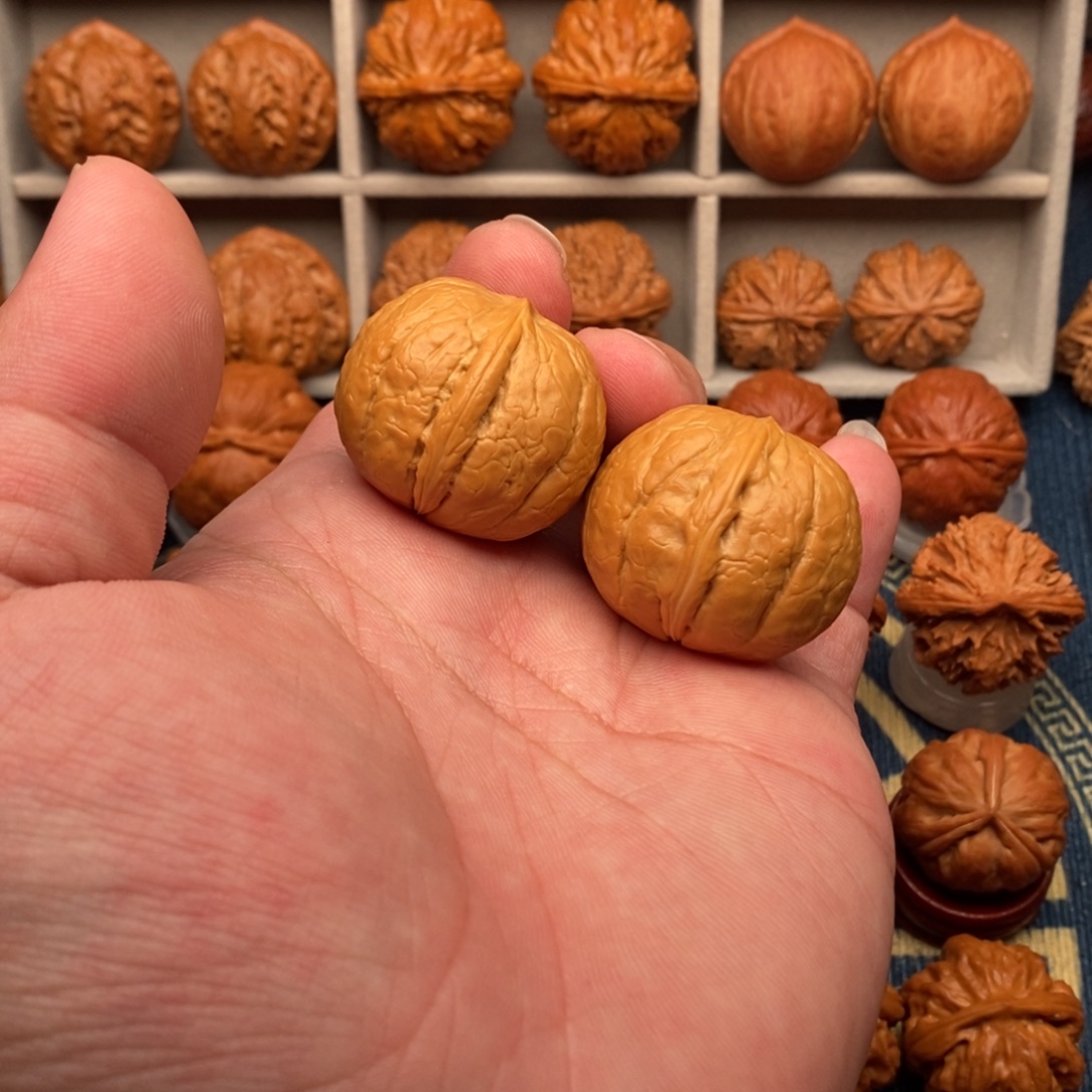 哎***、把件文玩核桃麒麟瓜